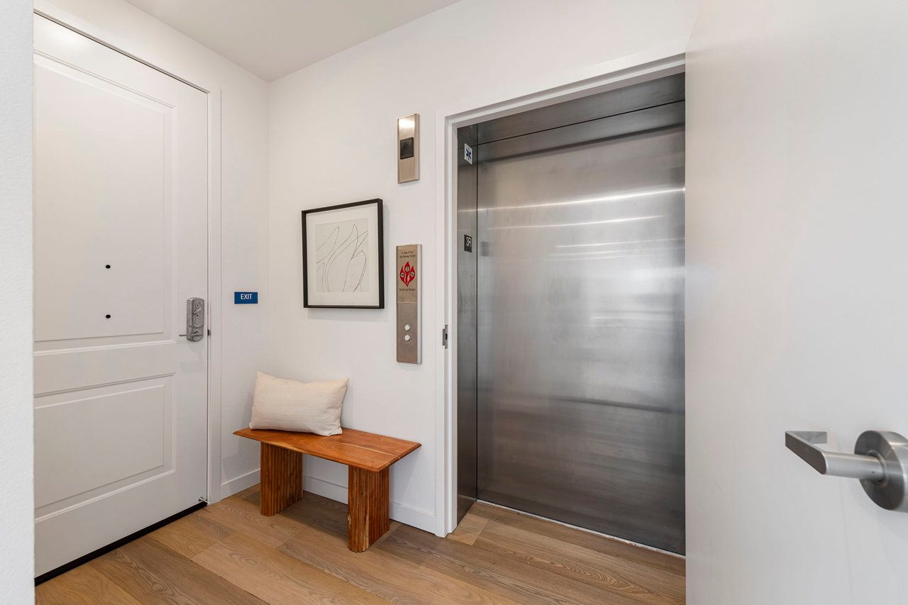 5690 Metrose Ct #302