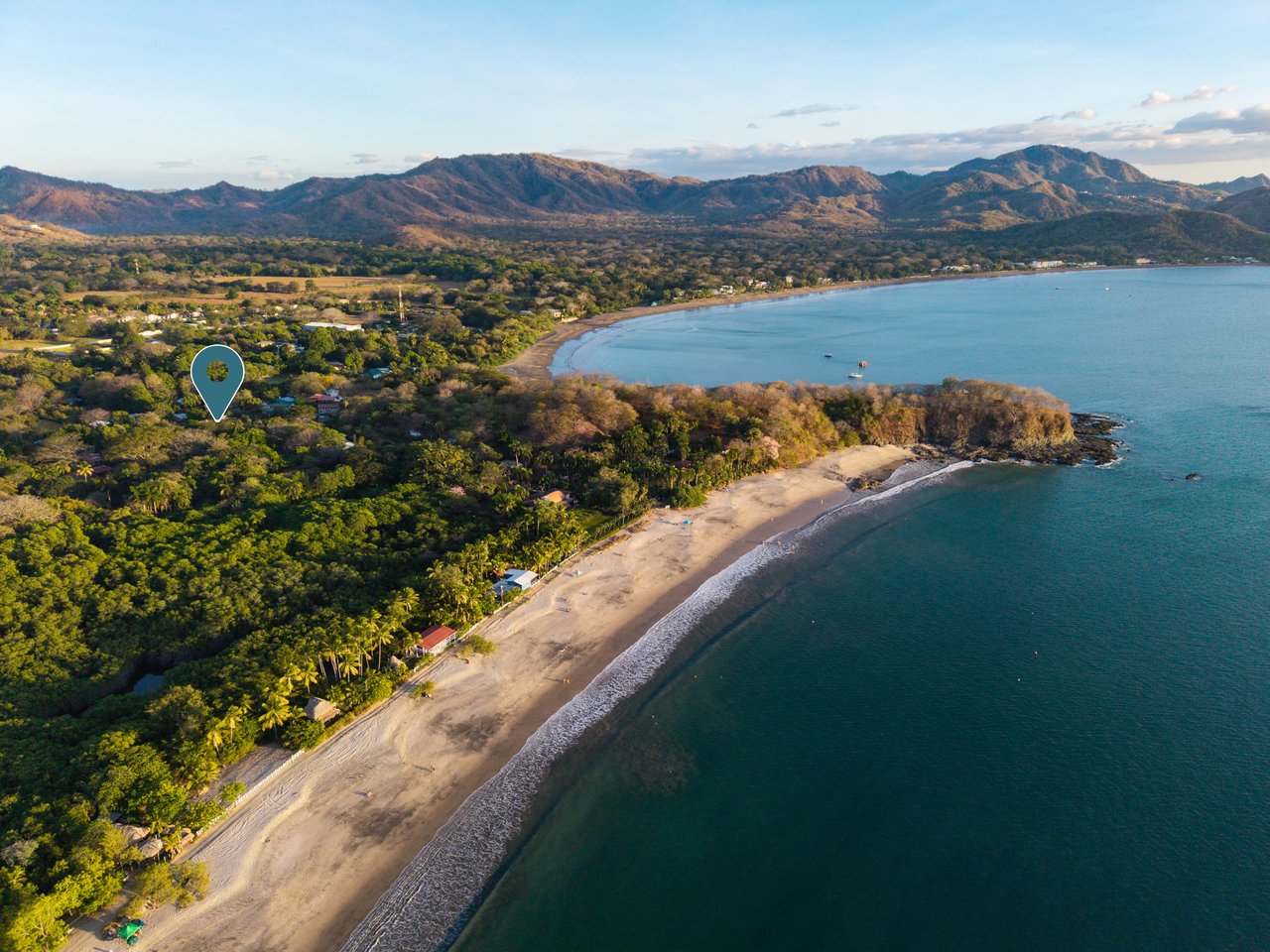 Reparito House | Turnkey Restaurant & Commercial Property for Sale