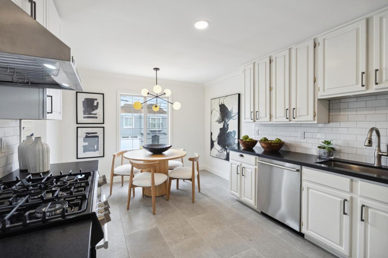 281 Village WAY