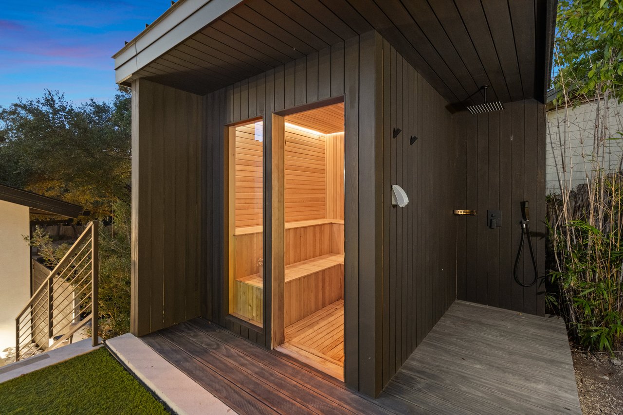 Elevated Barton Hills Living