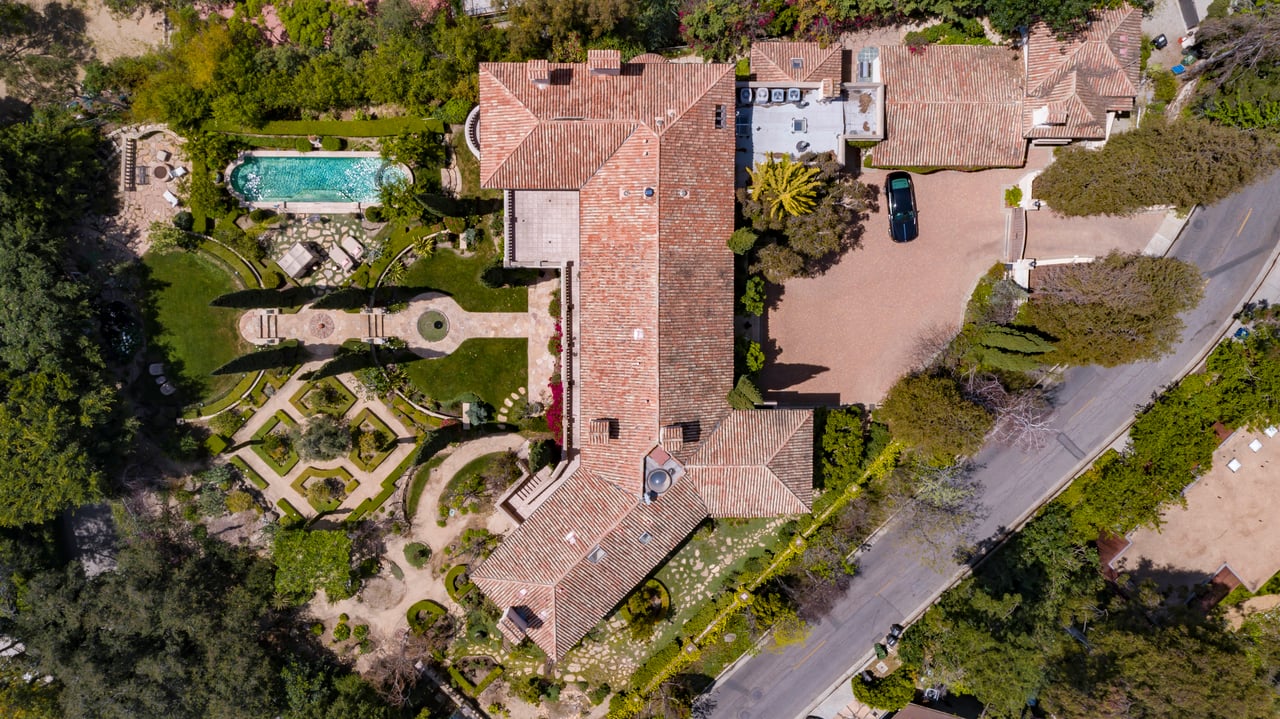 979 Bel Air Rd