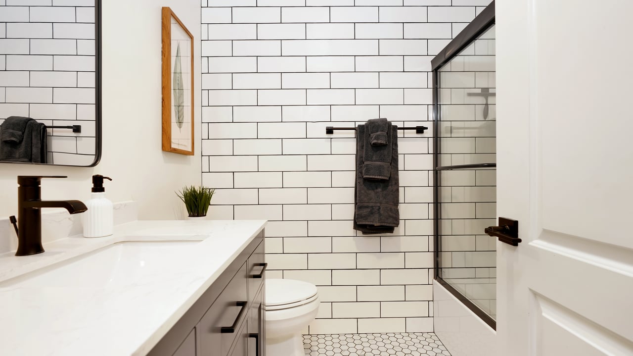 22755 La Quinta Drive