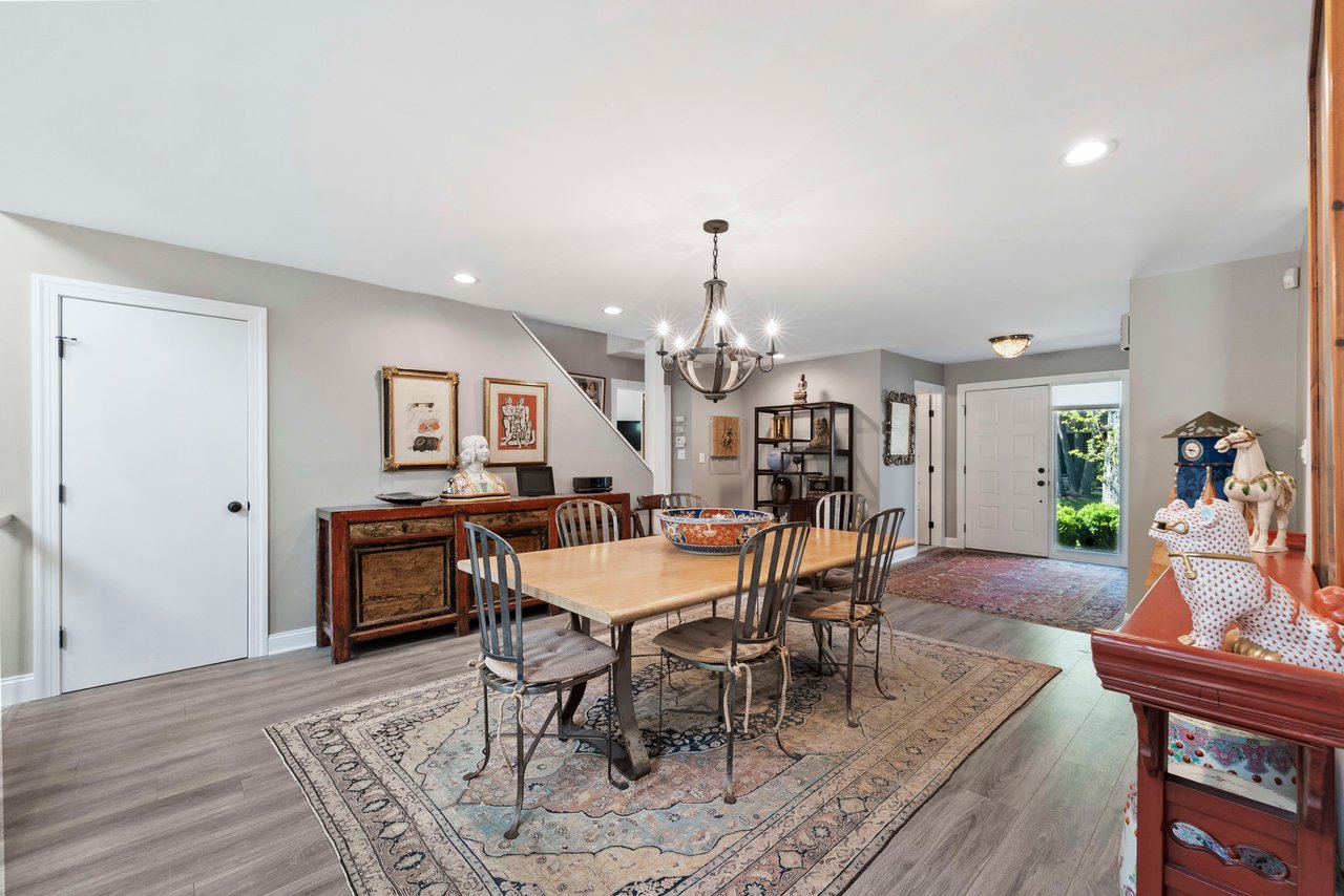 27 Windmill Dr