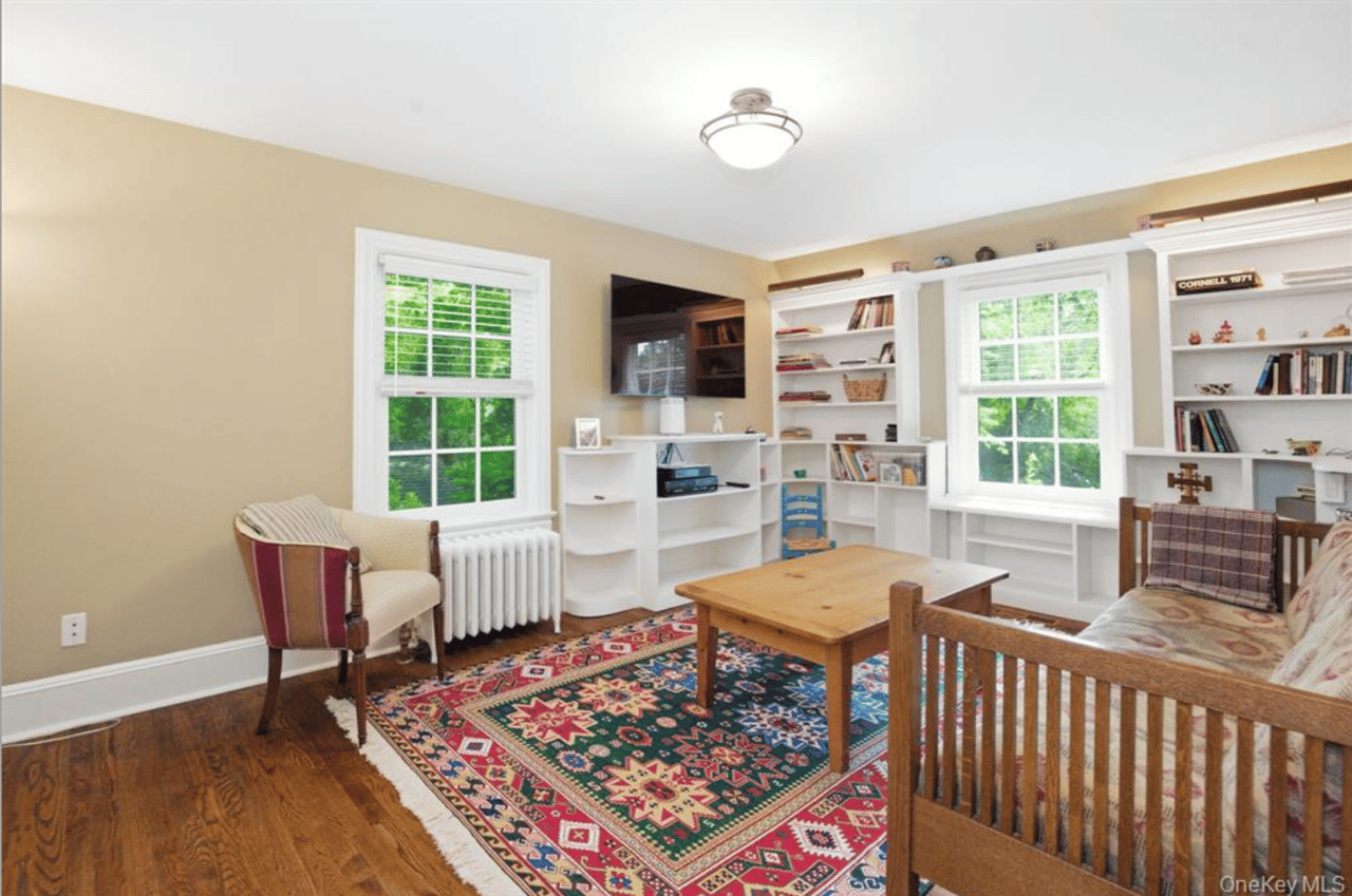 69 Tunstall Road, Scarsdale, New York 10583