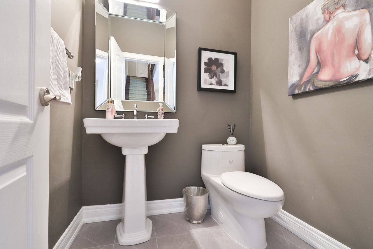 469 Stratford Road, Oakville