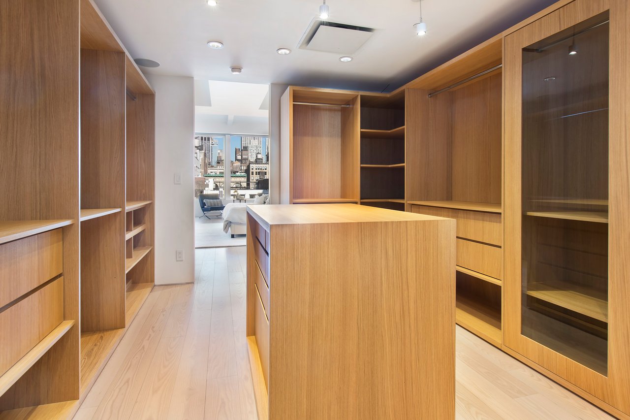 31 West 21st Street, 9FL