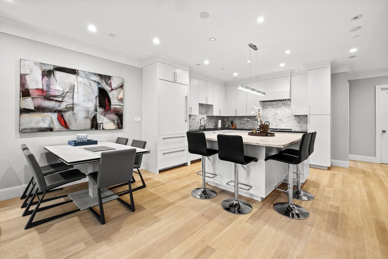 11 Claremont Park, Unit 1