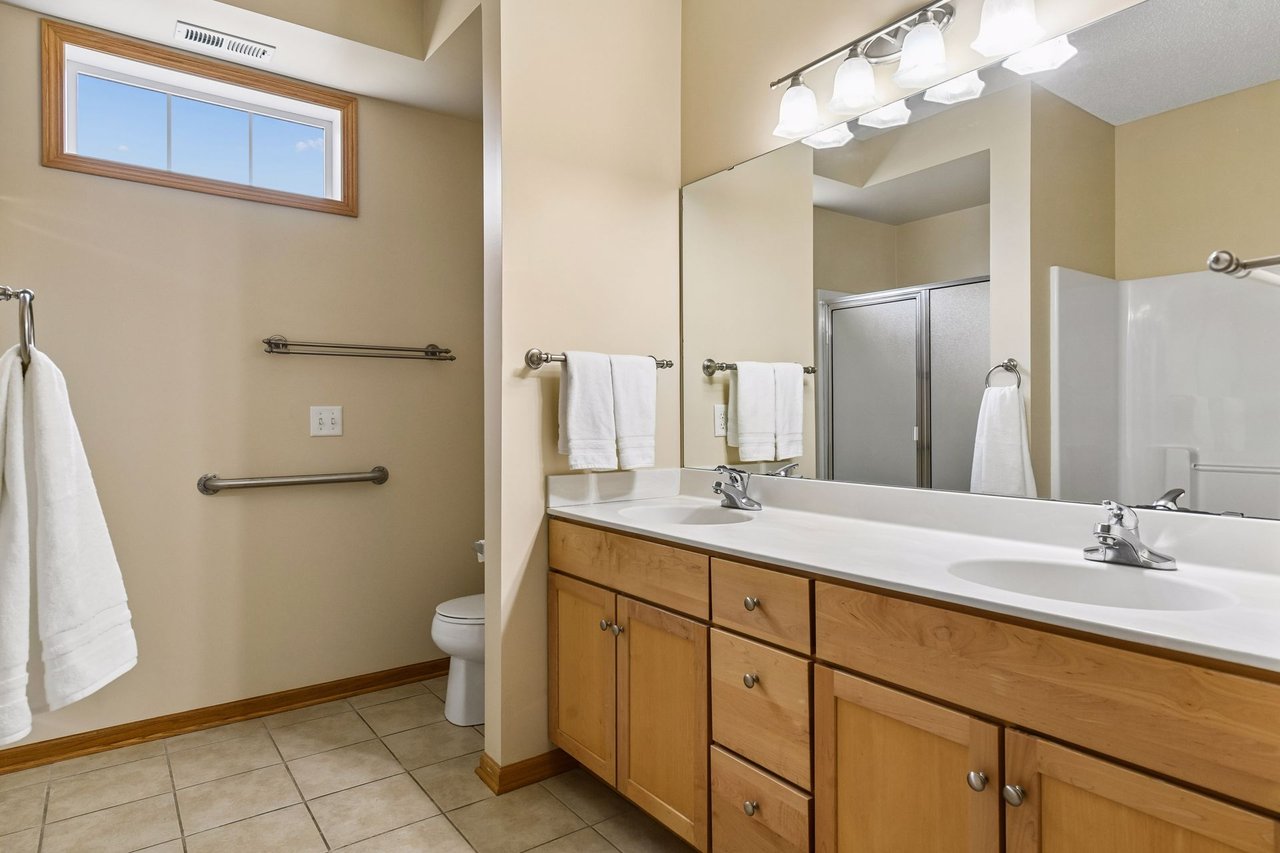 2150 Old School Rd #252, Mound