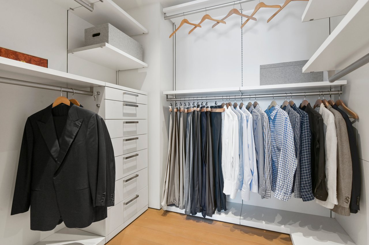 Extraordinary Mid-Century Modernism