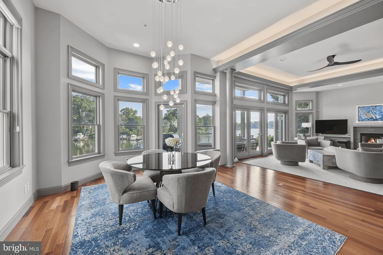 145 Spa Dr