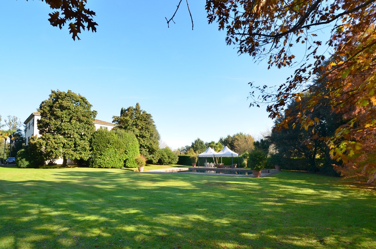 Timeless Lucca Villa with Garden and Pool