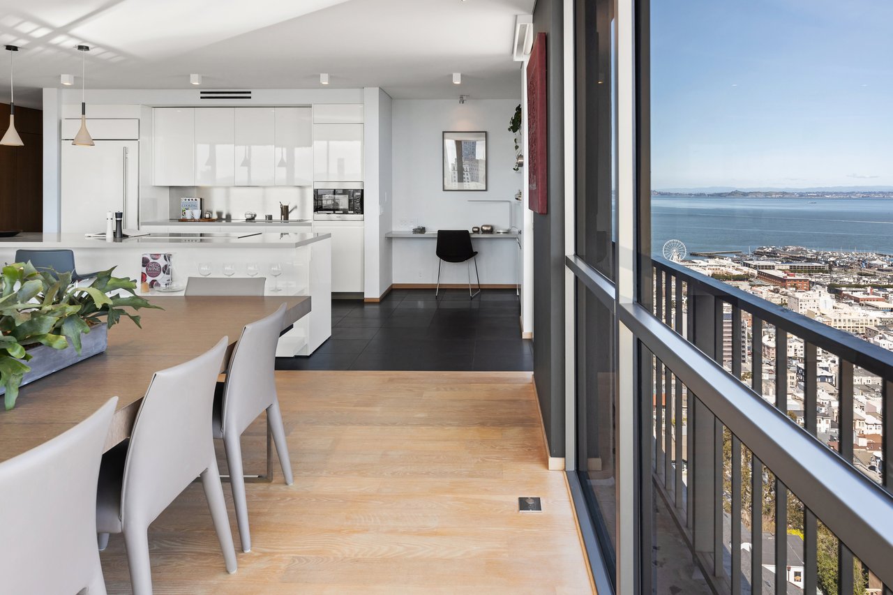 Contemporary Design and Iconic Views at The Summit