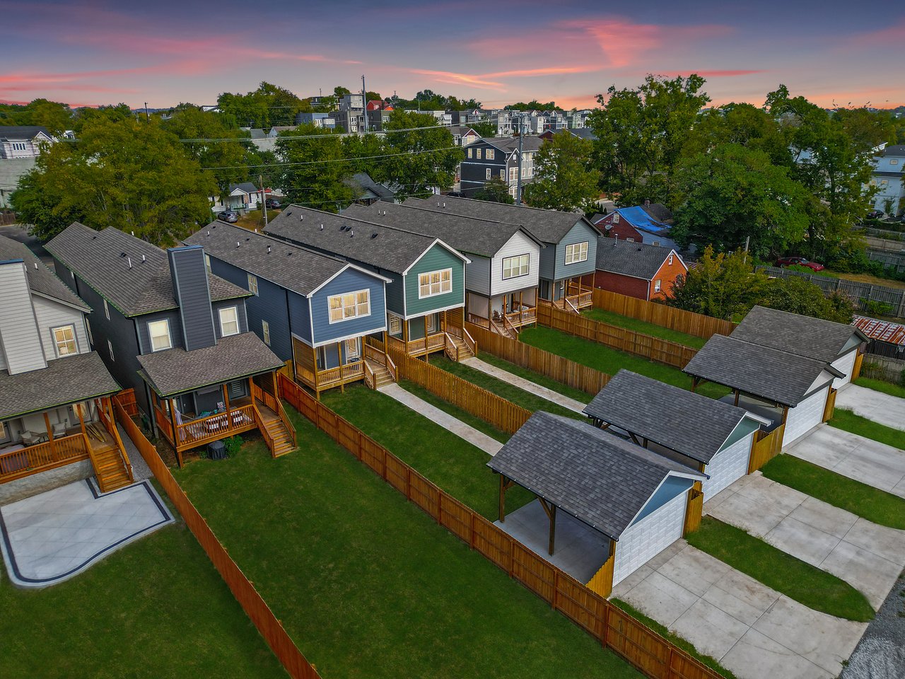 Charlotte Park Multi-Unit Residential