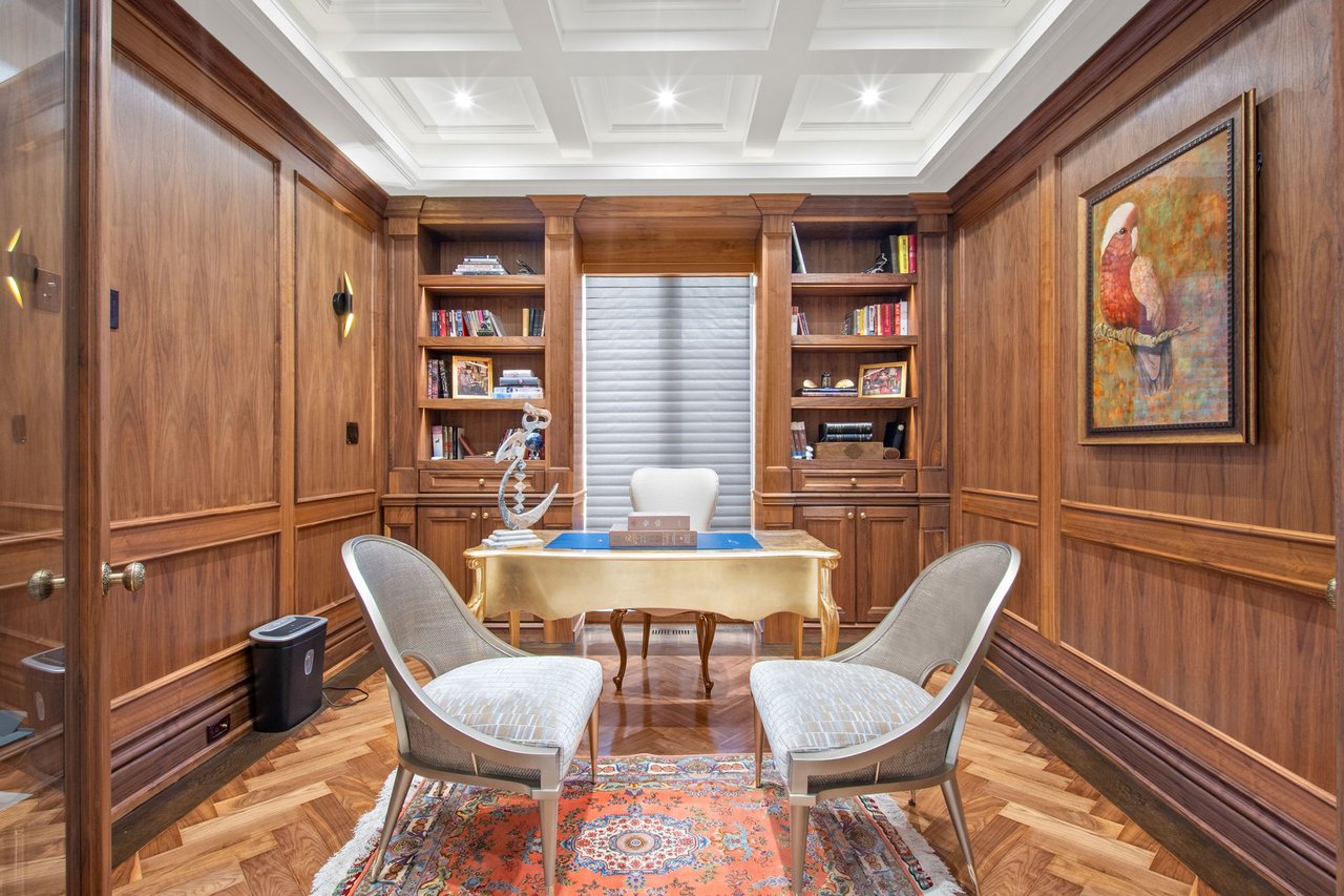 A Rare Ravine Estate