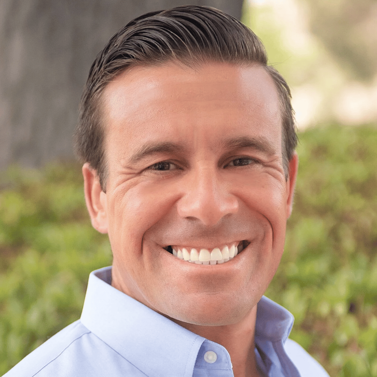 Alexander Wells III Del Mar, CA Real Estate Agent Headshot