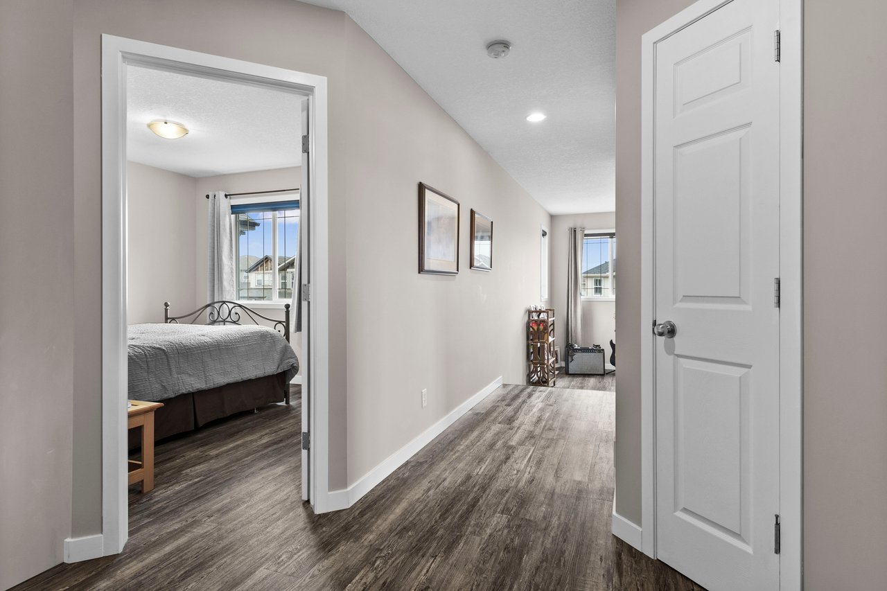 207 Royal Oak Bay NW