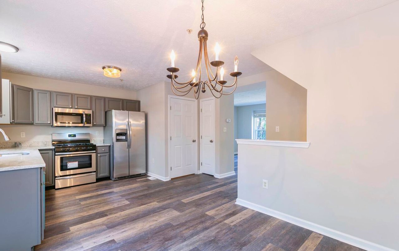 7838 Foxfarm Ln