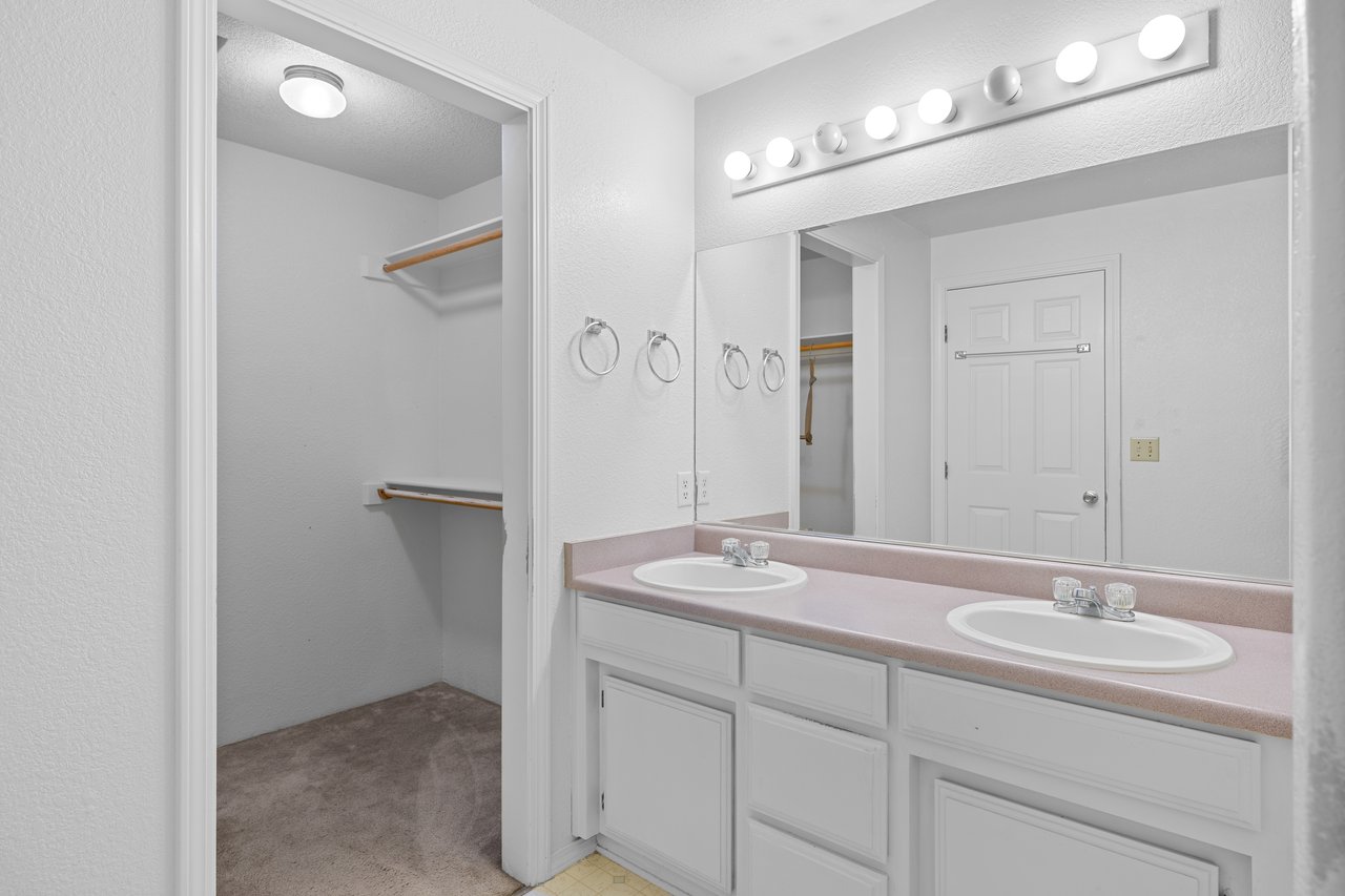 1426 Beekman