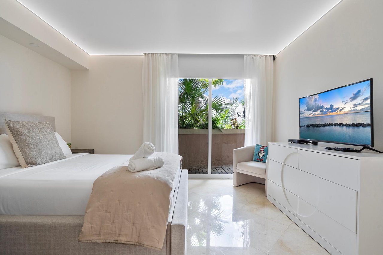 King David Short-Term Rental | Prime Location
