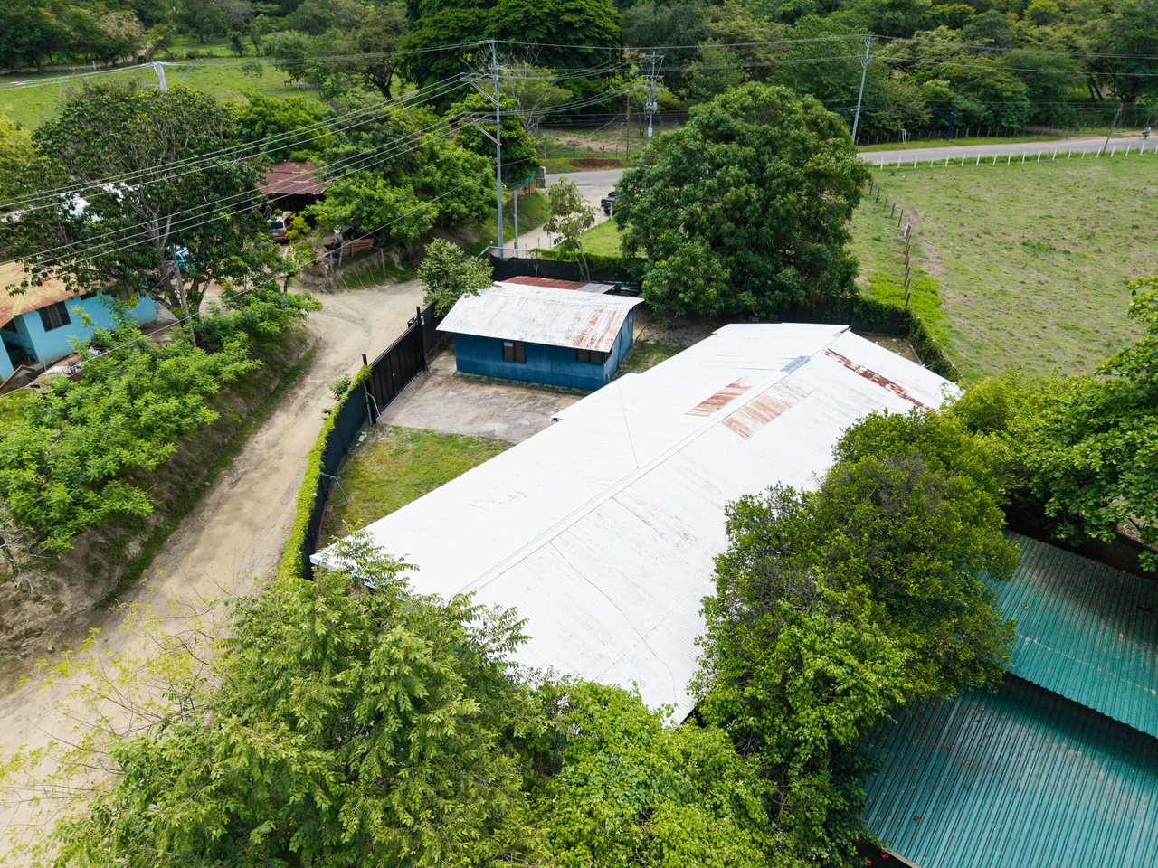 Potrero Fixer Upper | Fully Serviced 500 m² Lot