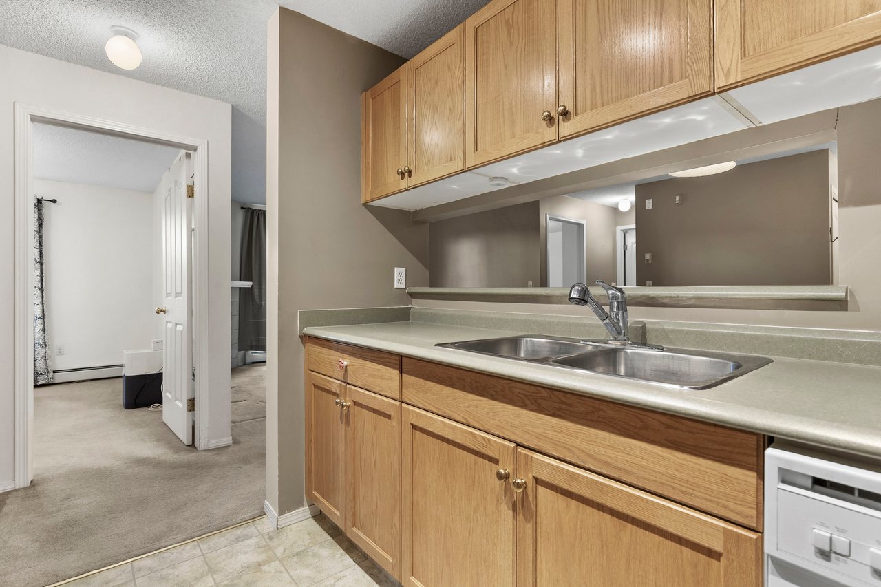 2113 Tuscarora Manor NW Unit: 2113