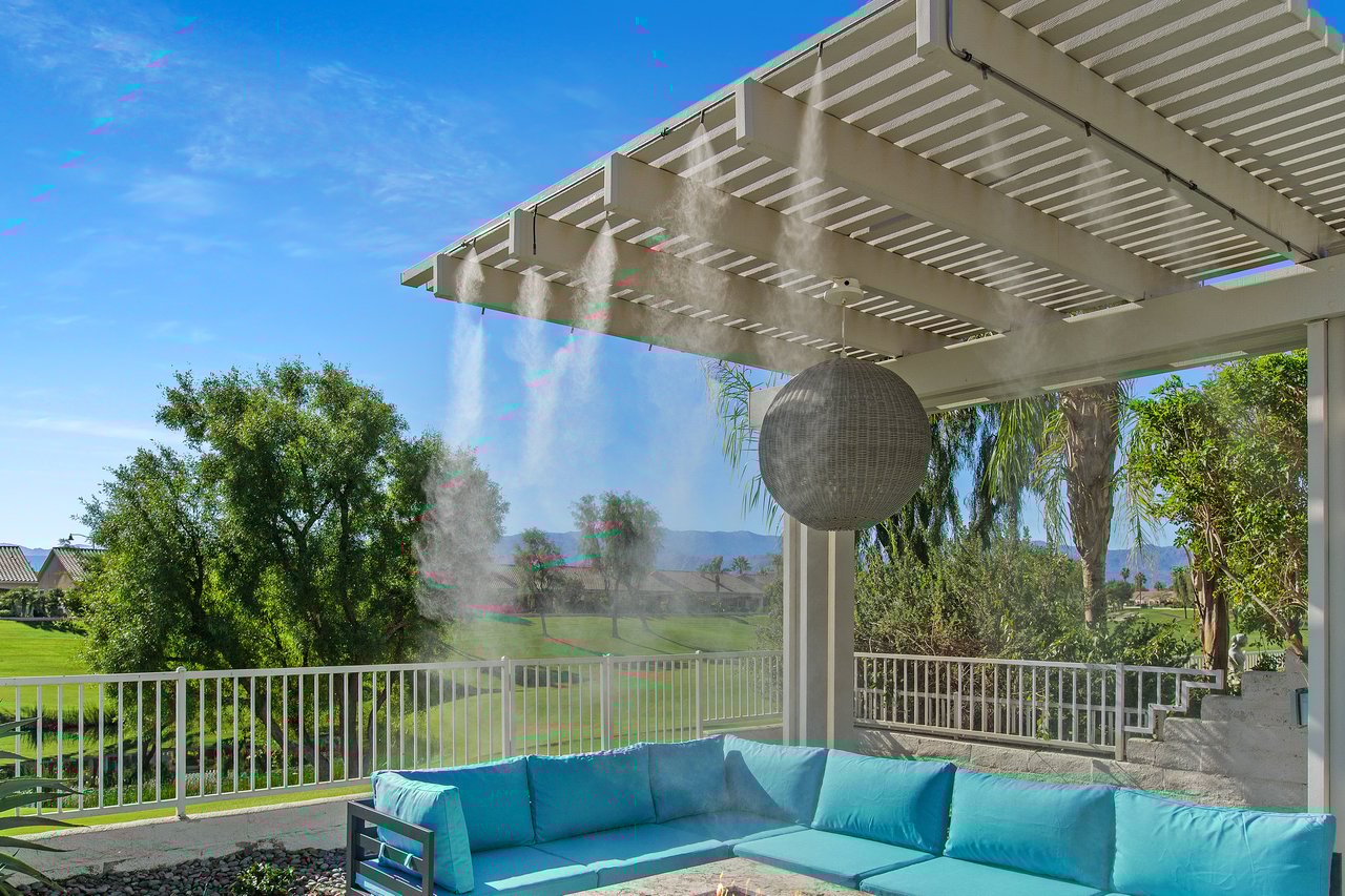 Poolside & Par on San Mateo