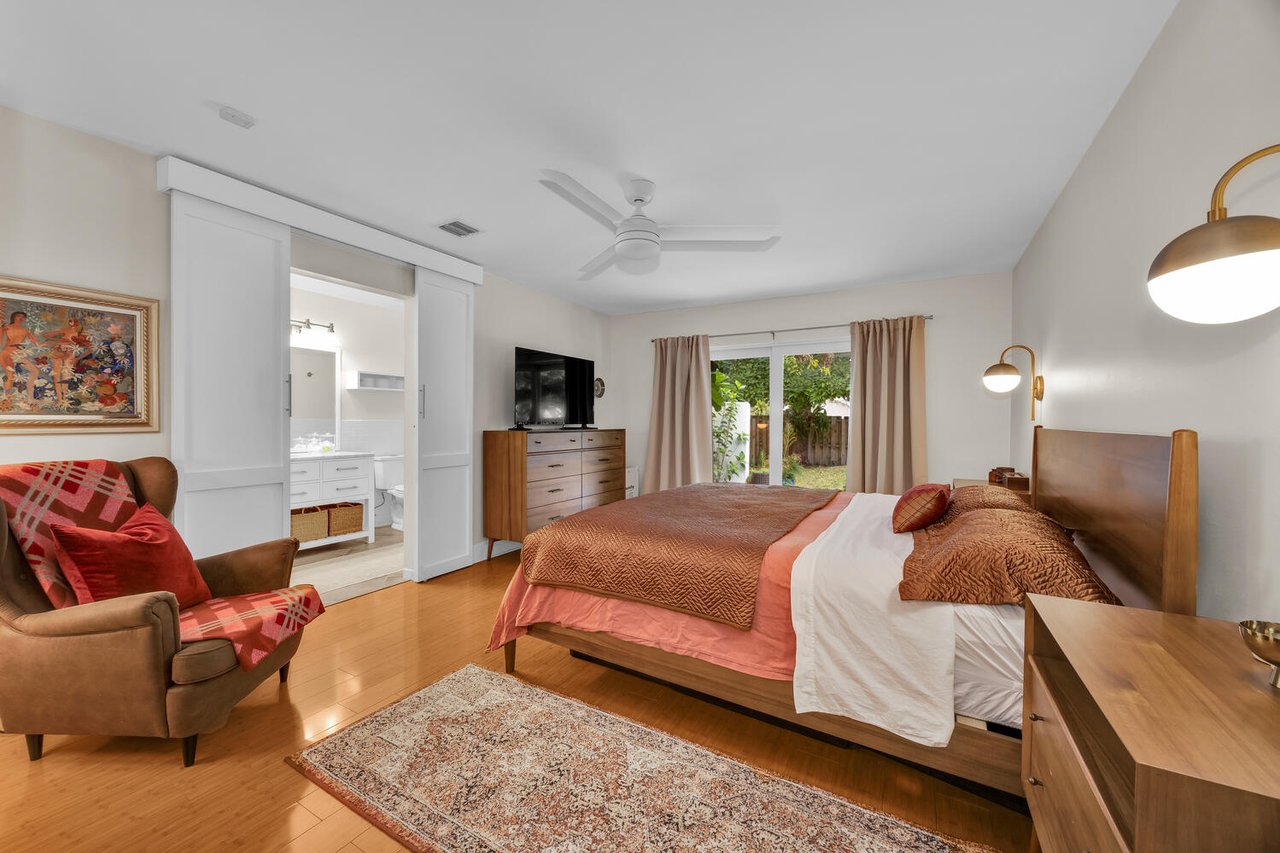 Spacious Living on a Private Cul-de-Sac