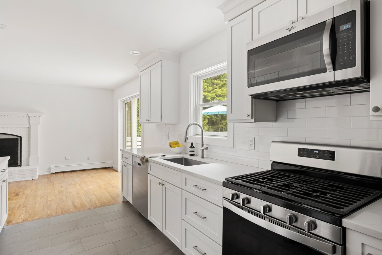 4 Tryworks Lane, East Hampton