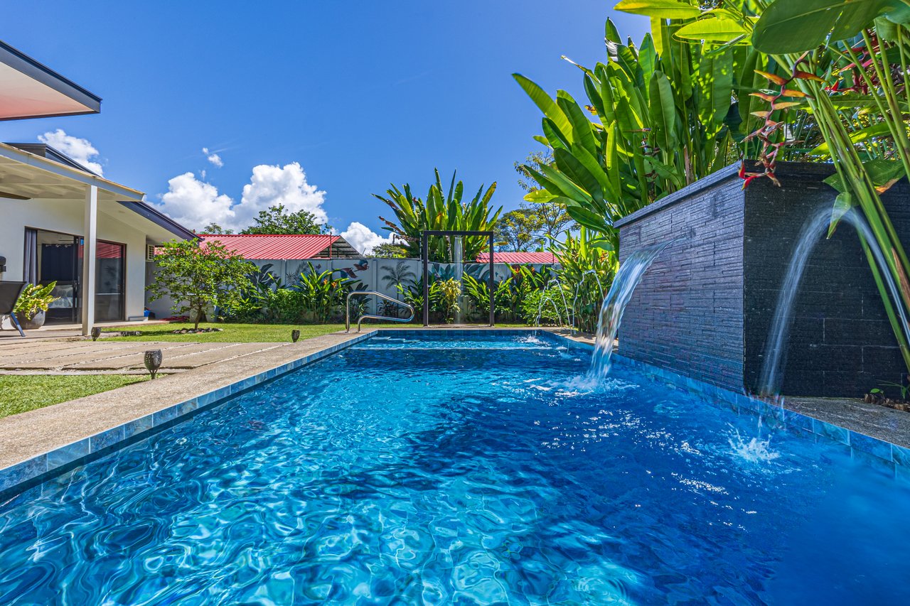 Tropical Modern Residence near Marino Ballena National Park