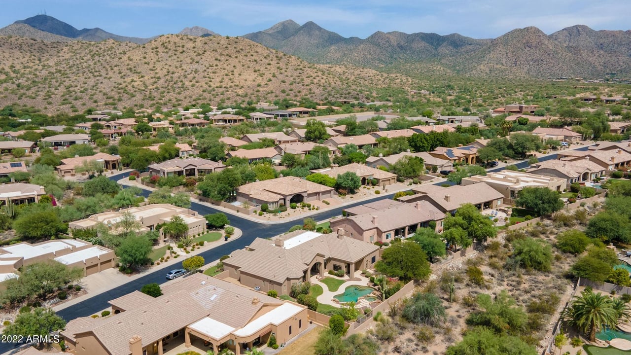 12077 E Laurel Lane
