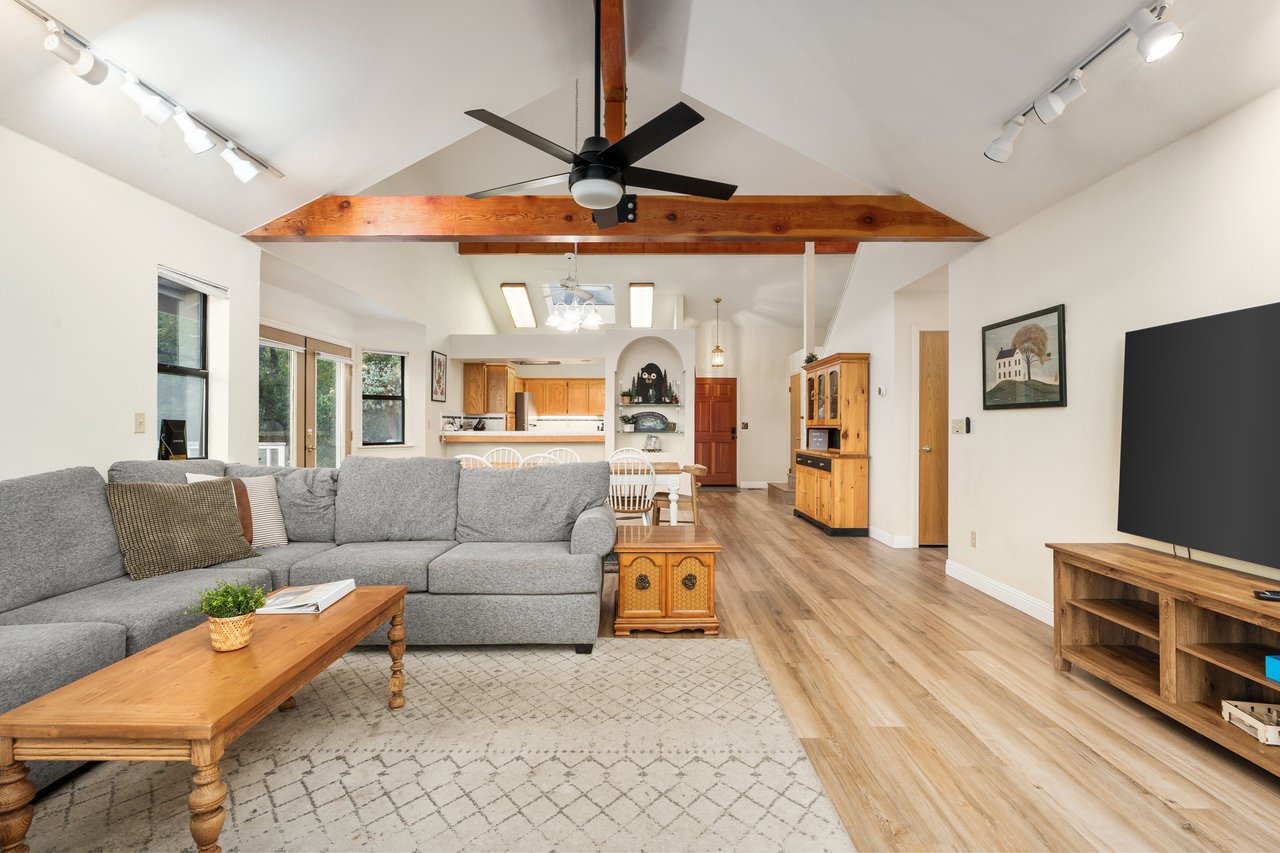 53050 Ridge Top Drive