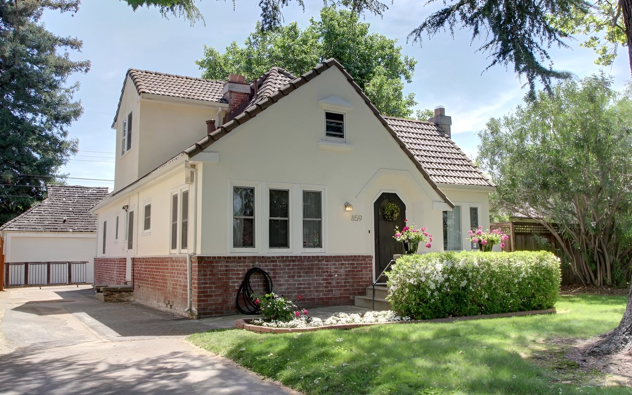 Just Listed: Renovated Home in The Heart of East Sac!