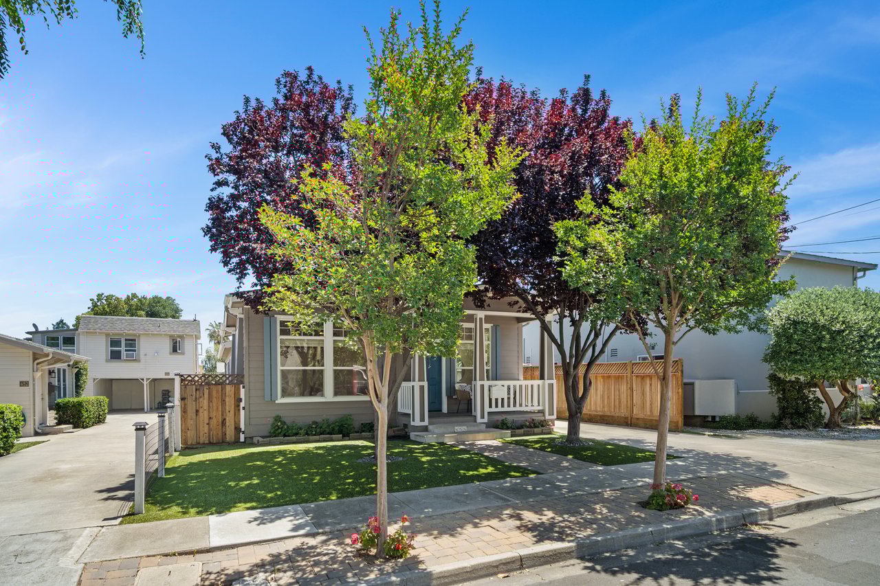458 Laswell AVE