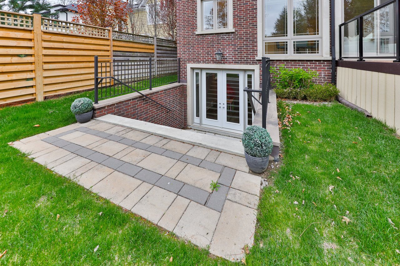 36 Cotton Dr