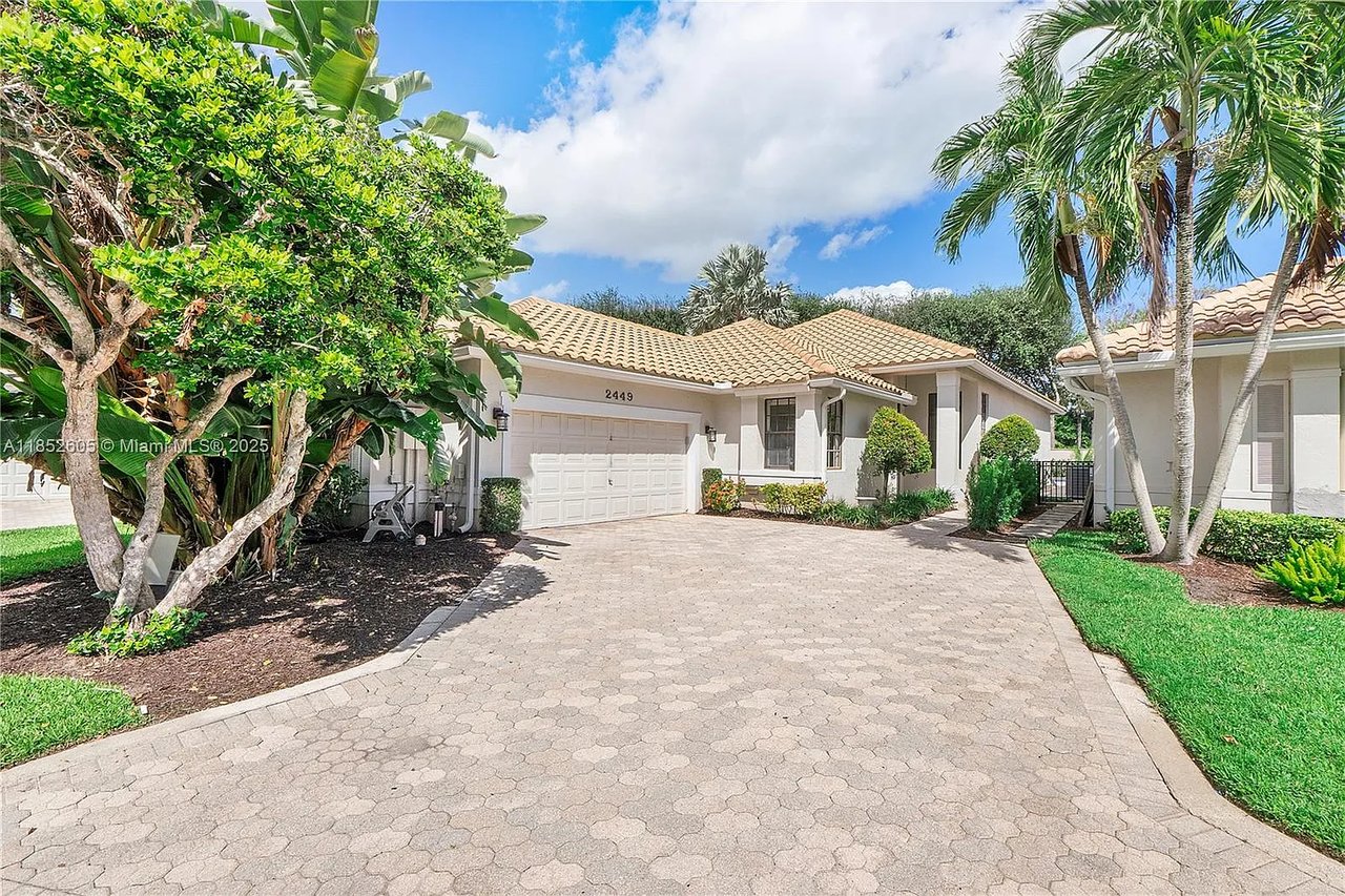 2449 NW 64th St