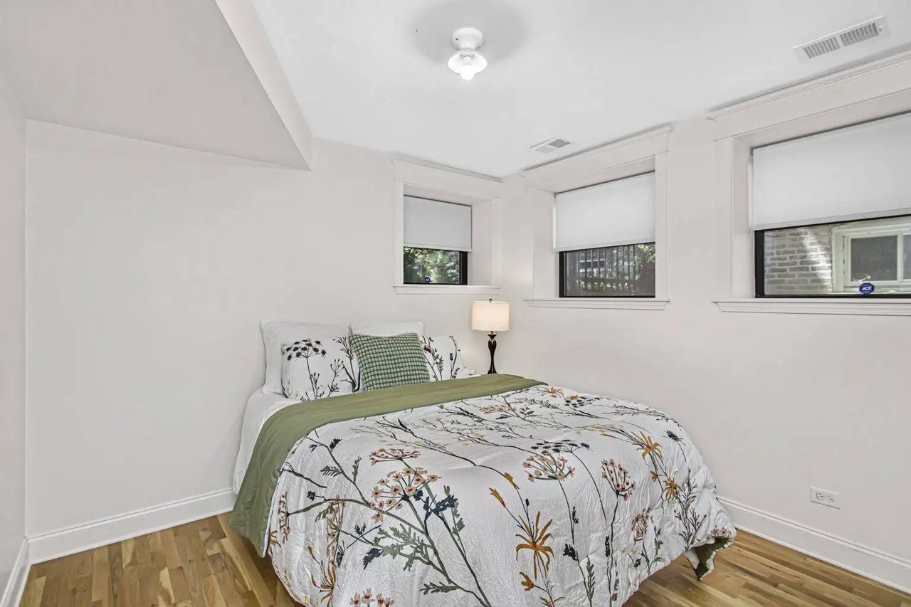 1418 W. Bryn Mawr (sold)