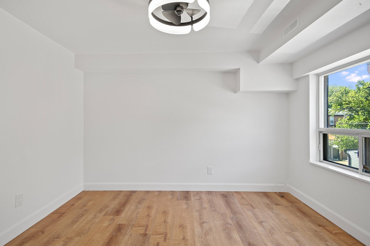 1328 Gerrard Street E Unit: 203