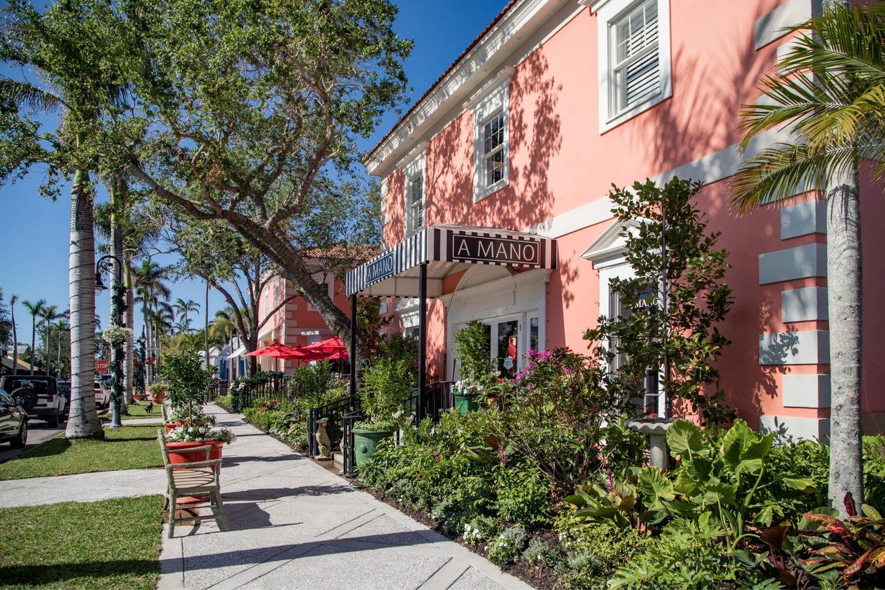 Rosewood Naples