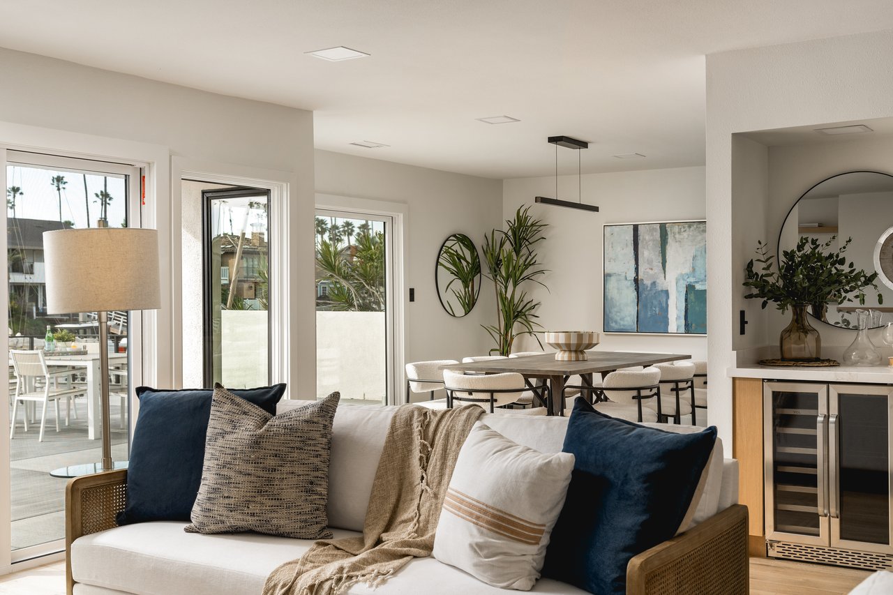 2851 SEAHORSE Avenue