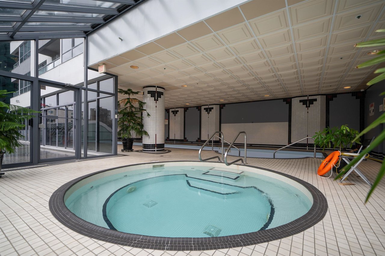 1060 Alberni St, #809