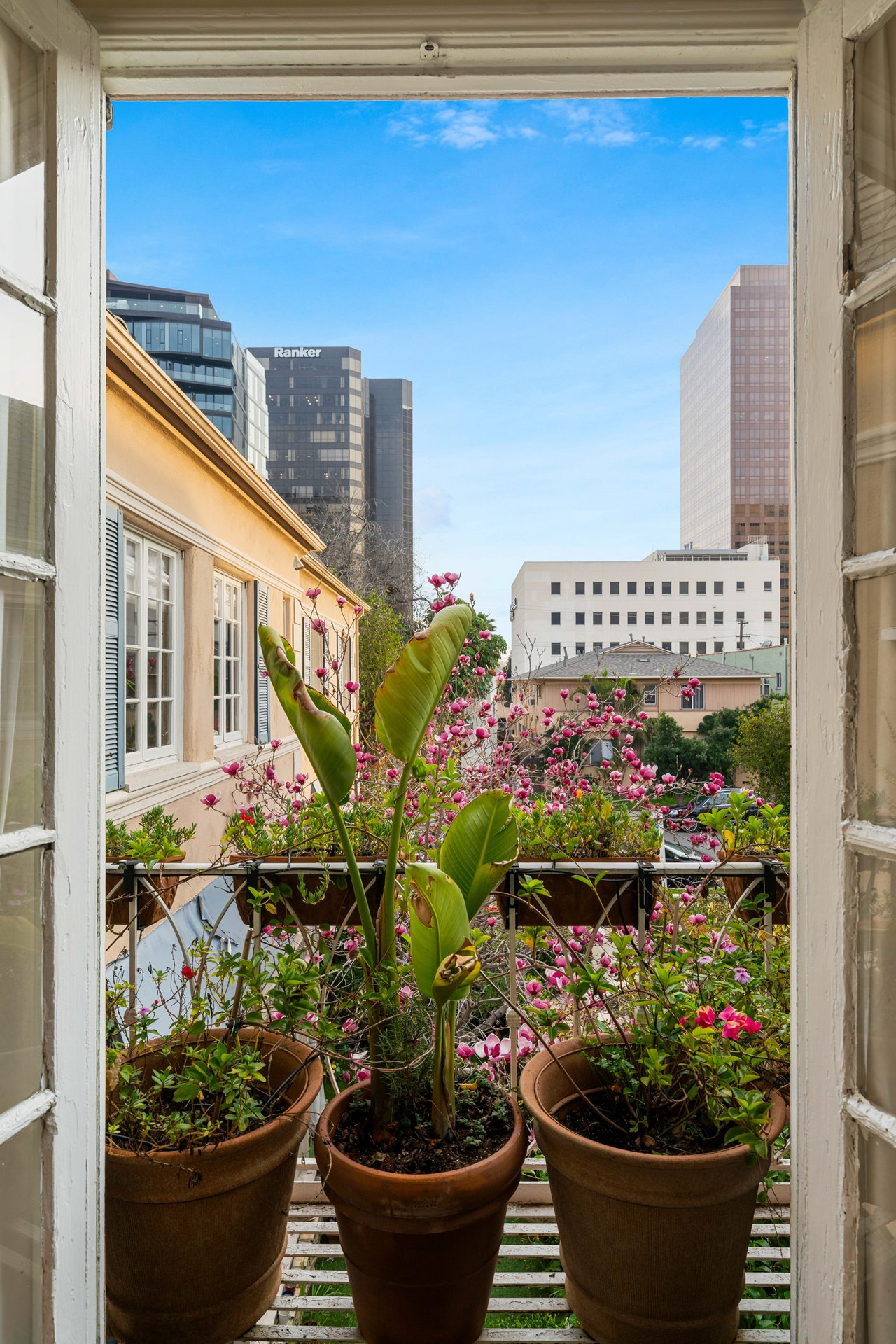 6427 Orange Street, Beverly Grove