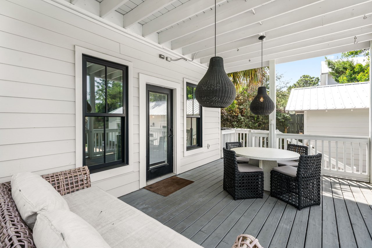 111 Crescent Road