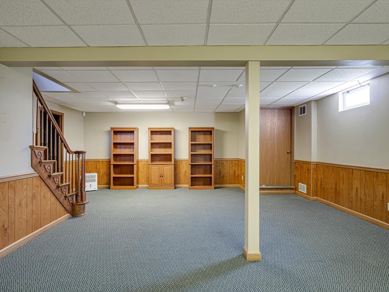 Spacious Country Home on Nearly 10 Acres – 2622 Kaiser Road 