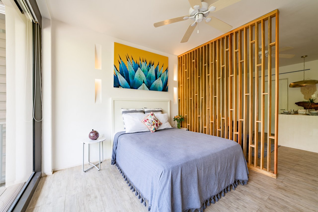 1 Bedroom, Condo, Mixie 203