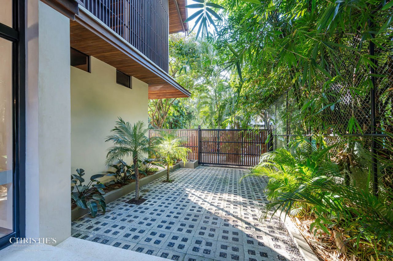 Luxury A-Frame Villa Steps from Playa Hermosa Surf, Santa Teresa