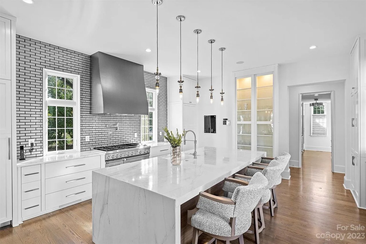 3621 Arborway