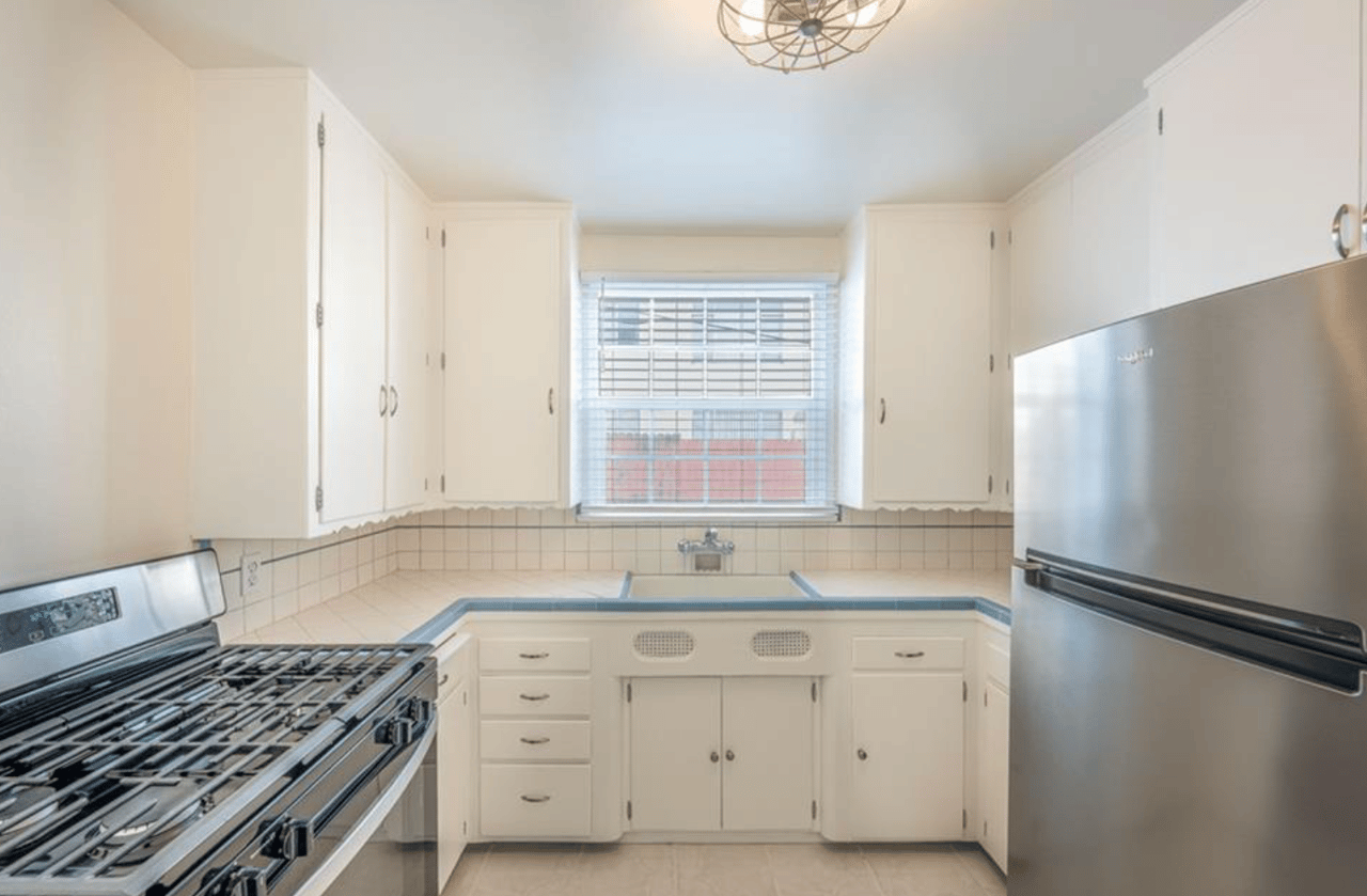 4469 W 59th Place | Windsor Hills-View Park