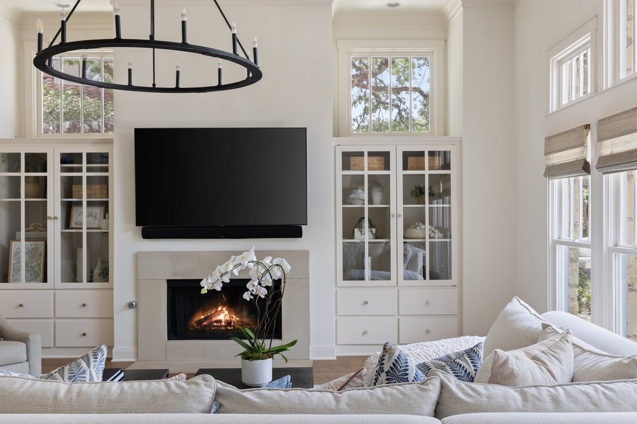 9123 Spinning Leaf Cove