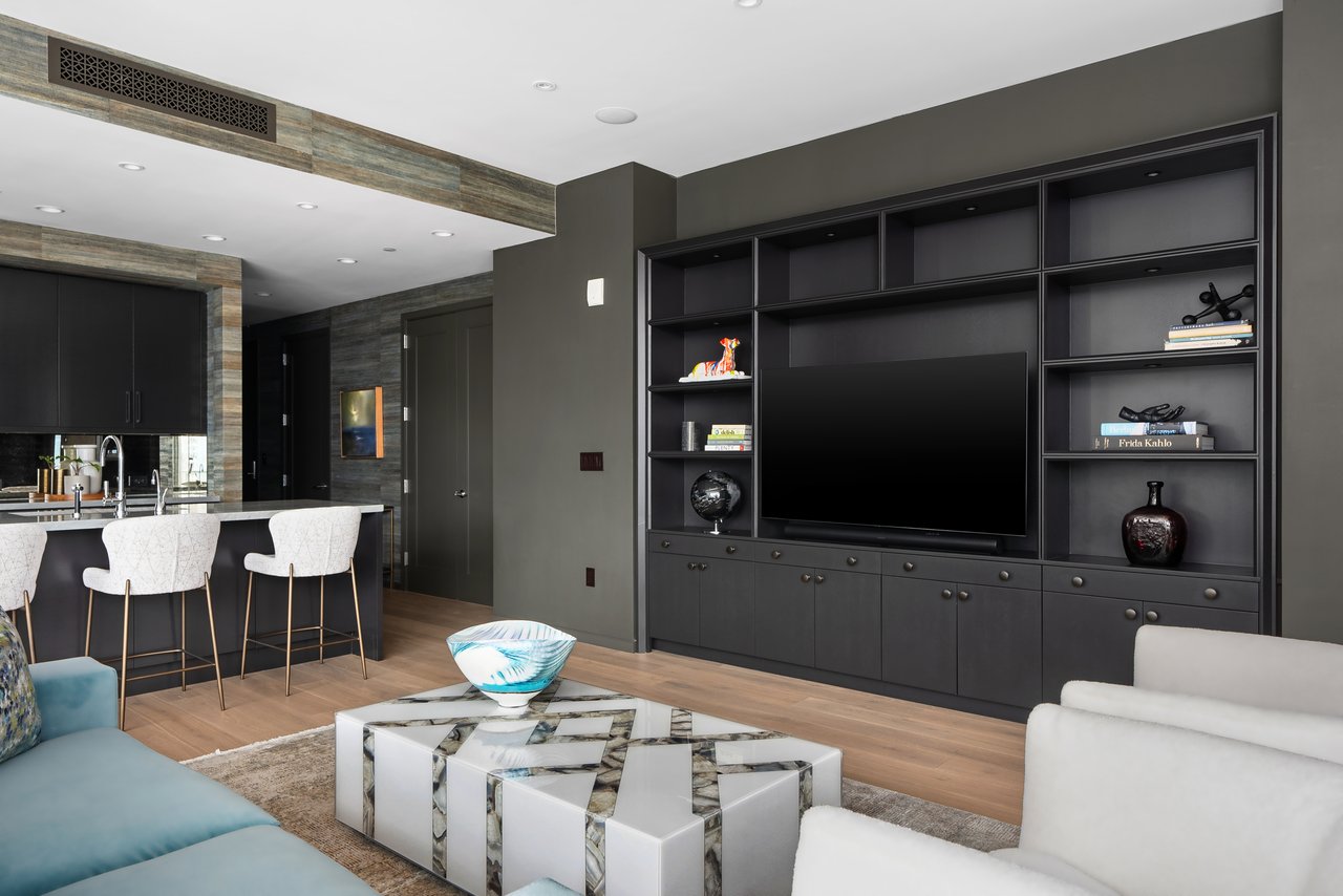 200 Congress Ave, Unit 21D