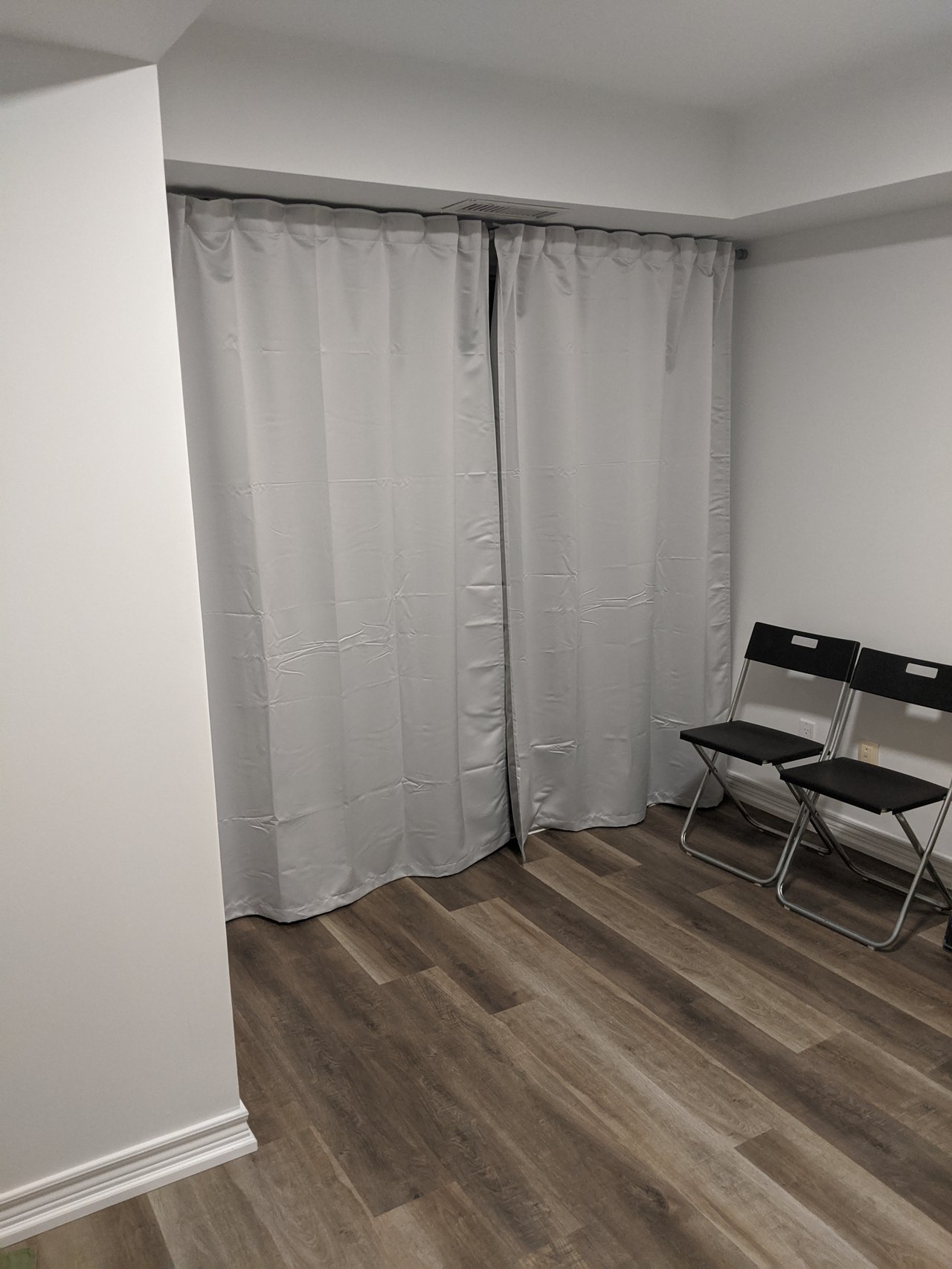 141 Woodbridge Ave W 206